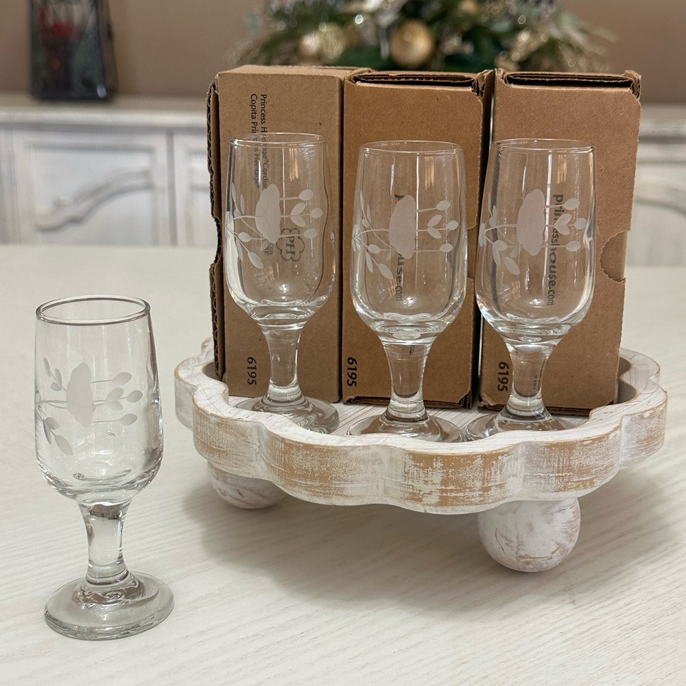 Princess House Clear Etched Glasses 2 oz